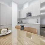 Alminar Apartamentos, Parking Incluido Junto Al Centro *