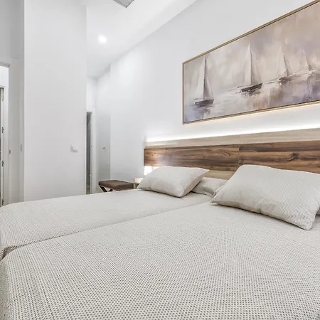 Alminar Apartamentos, Parking Incluido Junto Al Centro * Кордова