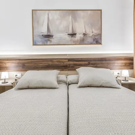 Alminar Apartamentos, Parking Incluido Junto Al Centro
