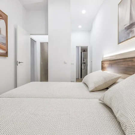Alminar Apartamentos, Parking Incluido Junto Al Centro * Кордова