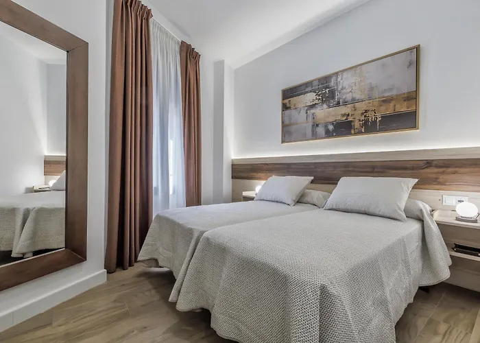 Alminar Apartamentos, Parking Incluido Junto Al Centro *