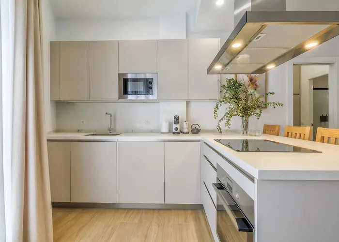 Alminar Apartamentos, Parking Incluido Junto Al Centro *