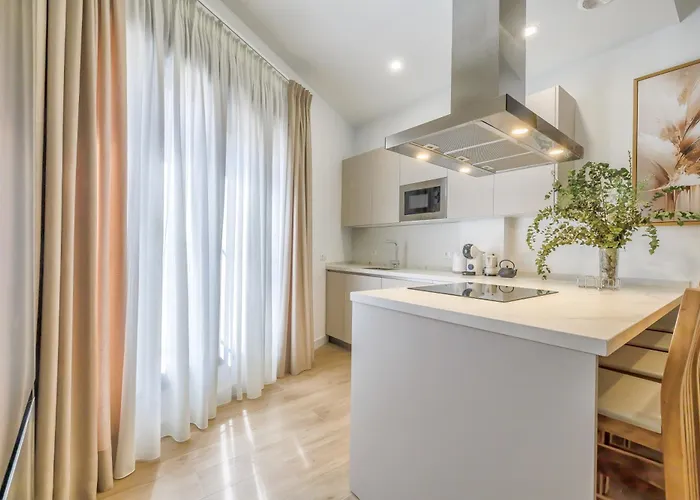 Alminar Apartamentos, Parking Incluido Junto Al Centro Кордова