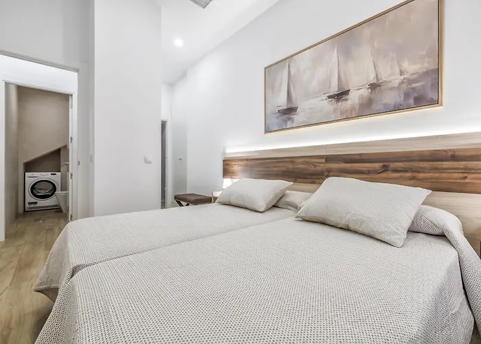 Alminar Apartamentos, Parking Incluido Junto Al Centro * Кордова