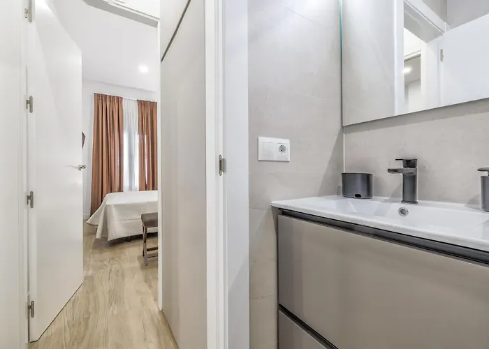 Alminar Apartamentos, Parking Incluido Junto Al Centro Кордова