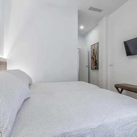 Alminar Apartamentos, Parking Incluido Junto Al Centro *