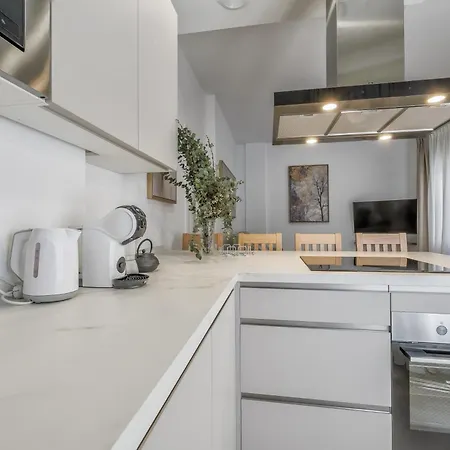 Alminar Apartamentos, Parking Incluido Junto Al Centro * Córdoba