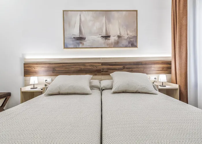 Alminar Apartamentos, Parking Incluido Junto Al Centro