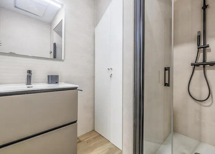 Alminar Apartamentos, Parking Incluido Junto Al Centro *