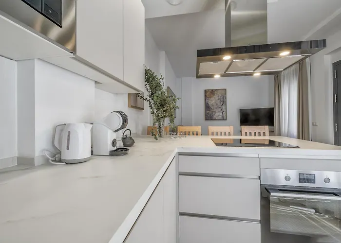 Alminar Apartamentos, Parking Incluido Junto Al Centro * Córdoba