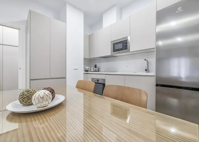 Alminar Apartamentos, Parking Incluido Junto Al Centro *